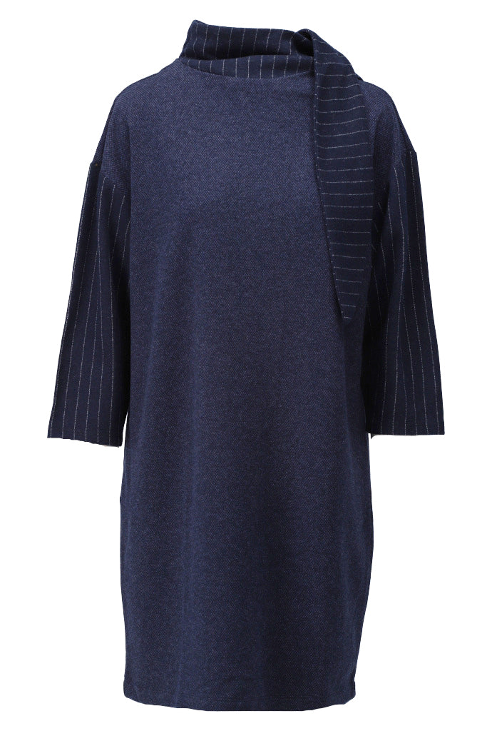 DARK BLUE