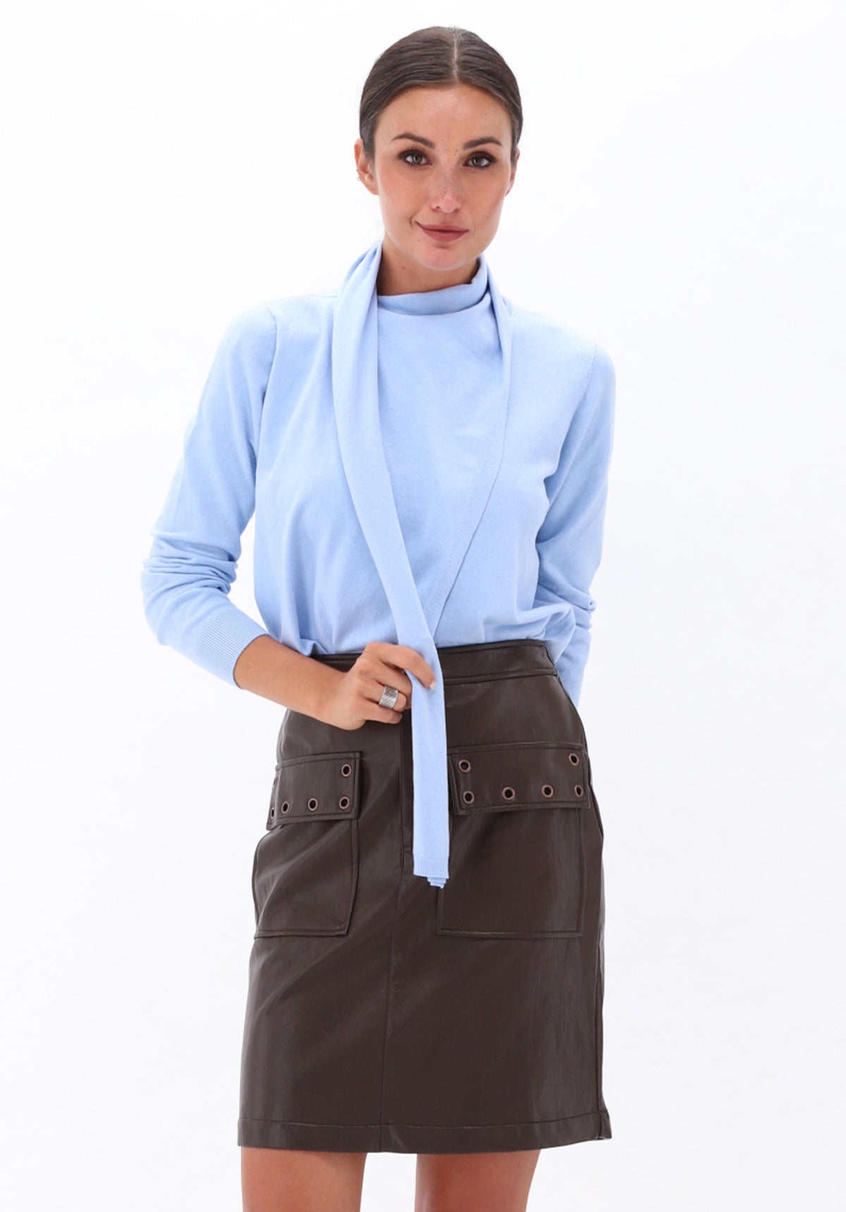 POWDER BLUE