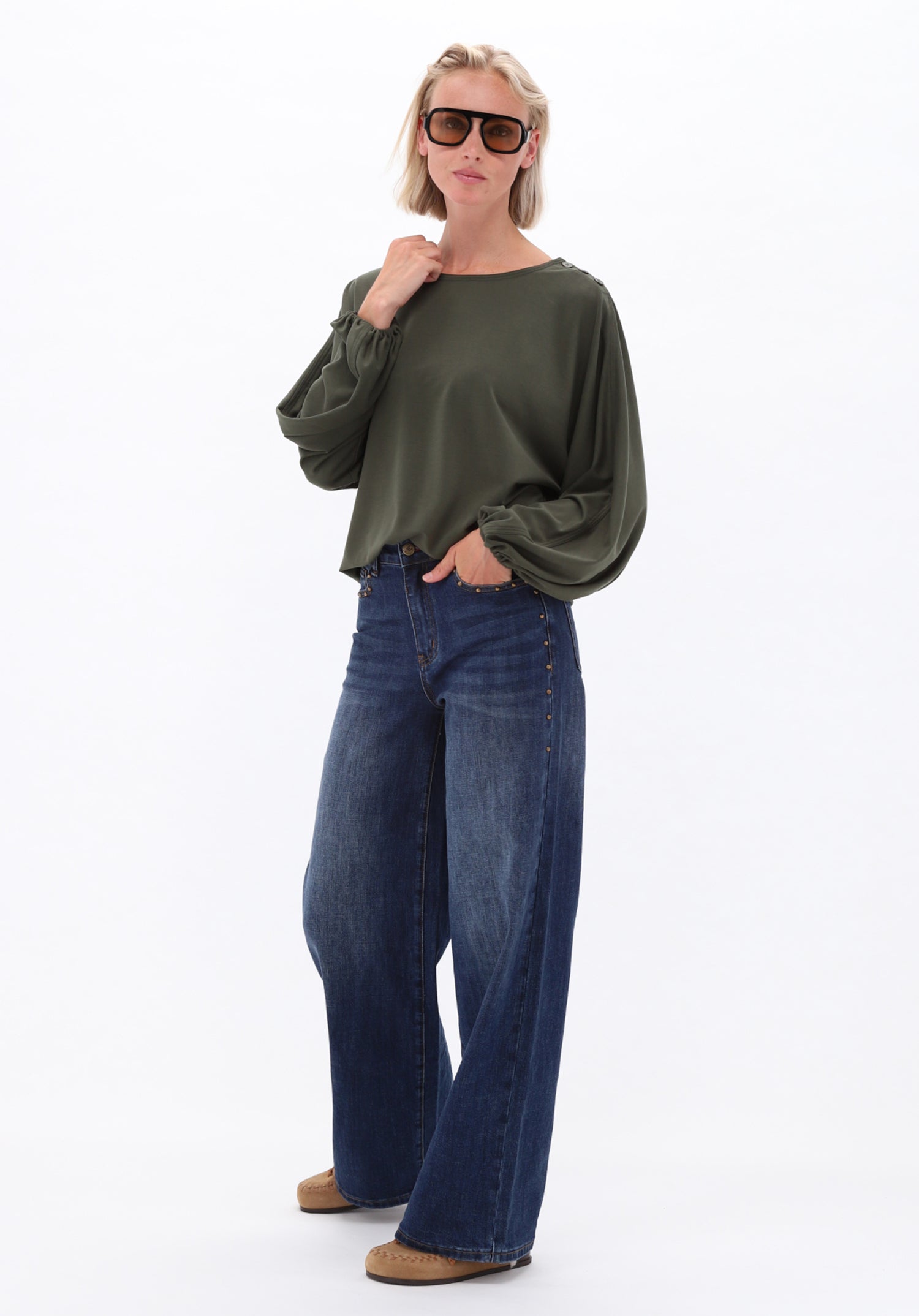 dark blue denim