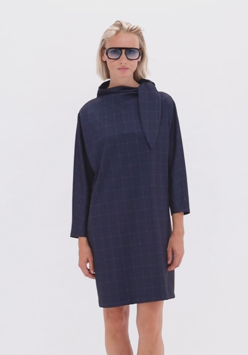 DARK BLUE